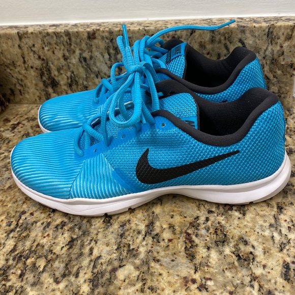 Nike Shoes - Nike training flex gym shoes size 7.5